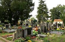 Kostomlaty nad Labem, cemetery.jpg