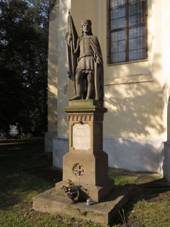 Poděbrady - socha sv.  Václava.JPG