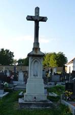 Oprava hÅ™bitova 27