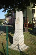 Czechoslovakia memorial in Lučice, Havlíčkův Brod District.jpg
