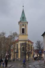 Ronov-nad-Doubravou-kostel-sv.Vavřince2012a.jpg