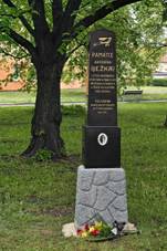 Pomník Antonína Ježka 03.jpg