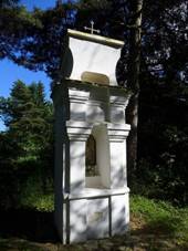 File:Nov e - kaple Panny Marie.JPG