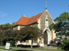 Břeclavská kaple Cyrila a Metoděje 001.jpg