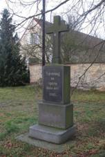 Kříž v Křenovech (Q66056267).jpg