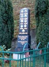 Pomník padlým v Kvíčovicích (Q66056255).jpg