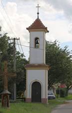 Nves Louky se zvonic