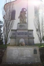 https://upload.wikimedia.org/wikipedia/commons/thumb/e/e1/Victim_memorial_of_World_War_I_in_Brtnice.jpg/800px-Victim_memorial_of_World_War_I_in_Brtnice.jpg