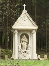 Statue in Helenn, Jihlava, Jihlava District.jpg