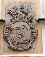 Jihlava, U Mincovny 9, erb.jpg