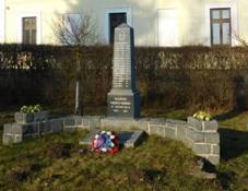 Pomník padlým v Křiváčku (Q94444191).jpg