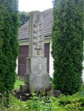 Pomník padlým ve Svatavě (Q67184362).jpg