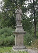 File:Údolí (Nové Hrady) - socha sv Jana Nepomuckého u mostu.jpg