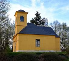 Kostel sv. Urbana Karlovy Vary - Rybáře duben 2020 (1).jpg