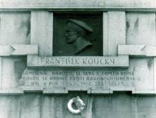 Frantisek Koucky memorial.jpg