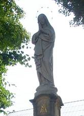 Lhotka (Kostelany), socha.JPG