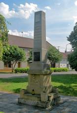 Nmice (KM), pomnk.jpg