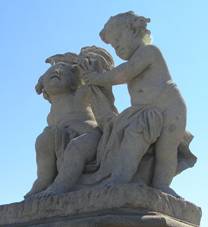 Barokn hbitov ve Stlkch - O roucho jeho metali los.JPG