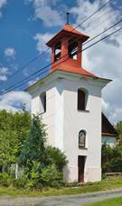 https://upload.wikimedia.org/wikipedia/commons/thumb/3/3d/Kaple_se_zvonic%C3%AD%2C_Lhota_u_Konice%2C_Brodek_u_Konice%2C_okres_Prost%C4%9Bjov.jpg/800px-Kaple_se_zvonic%C3%AD%2C_Lhota_u_Konice%2C_Brodek_u_Konice%2C_okres_Prost%C4%9Bjov.jpg