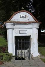 Dukovany studanka na navsi.jpg