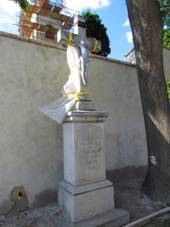Wayside cross near church in Radkovice u Hrotovic, Teb District.JPG
