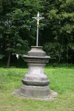 esk Jietn - k ped kostelem.JPG