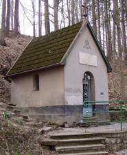 Boušín - kaple Panny Marie.JPG