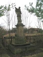 Socha sv. Jana Nepomuckho (Opatovice nad Labem) cel.jpg
