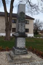 Pomn�k ob�tem sv�tov�ch v�lek