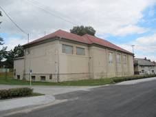 Obdkovice, sokolovna.jpg