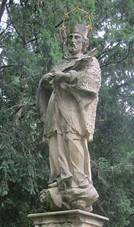 Tovaov, zmek, Jan Nepomuck.jpg