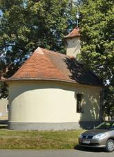Kaple svatho Jana Nepomuckho, Domamyslice, Prostjov.jpg