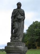 Klášter, socha svatého Judy Tadeáše.jpg