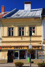 File:Dom nr 8 na Rynku Mariackim w Jabonkowie.JPG