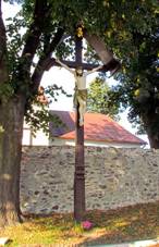 Cross in Chlum, Teb District.JPG