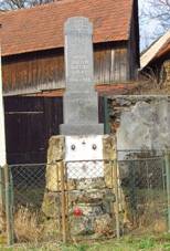 World War I memorial in Hvzdoovice, Teb District.JPG