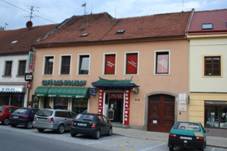 Worker house in T�eb��.jpg