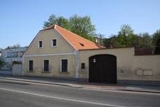 House of �meral family in T�eb��, Czech Republic.jpg