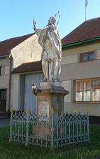 Socha sv. Jana Nepomuckho (Zelen Hora), pi p. 61.jpg