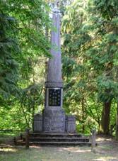GuentherZ 2015-07-04 (59) Podhrad nad Dyj-Freistein Kriegerdenkmal.JPG