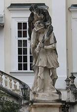 Vranov nad Dyj - hlavn vchod a souso.JPG